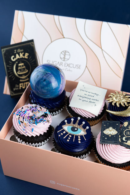 MYSTICAL NEW YEAR CUPCAKES (6 ADET) için detaylar